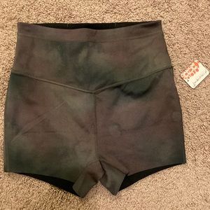 NWT Free People reversible bike shorts, medium